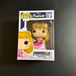 Funko Pop - Disney Movies - Cinderella in Pink Dress #738 - Princess